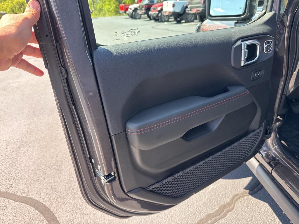 new 2025 Jeep Wrangler car, priced at $64,485