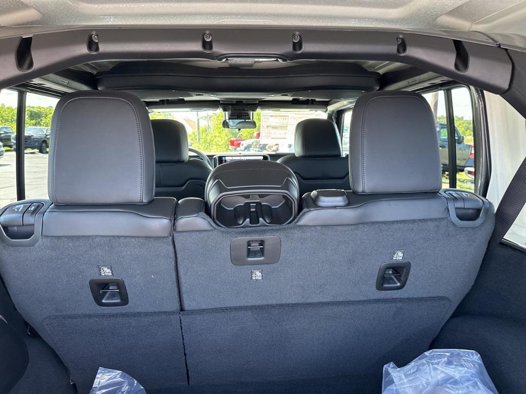 new 2025 Jeep Wrangler car, priced at $64,485