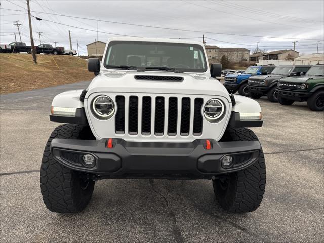 used 2022 Jeep Gladiator car, priced at $41,384