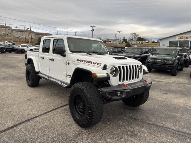 used 2022 Jeep Gladiator car, priced at $41,384