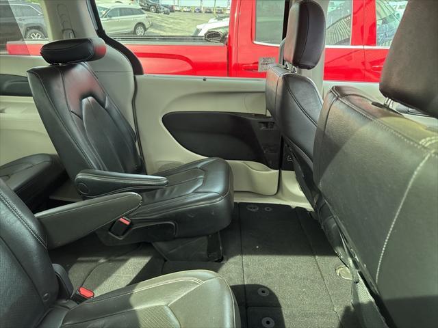 used 2022 Chrysler Pacifica car, priced at $22,755