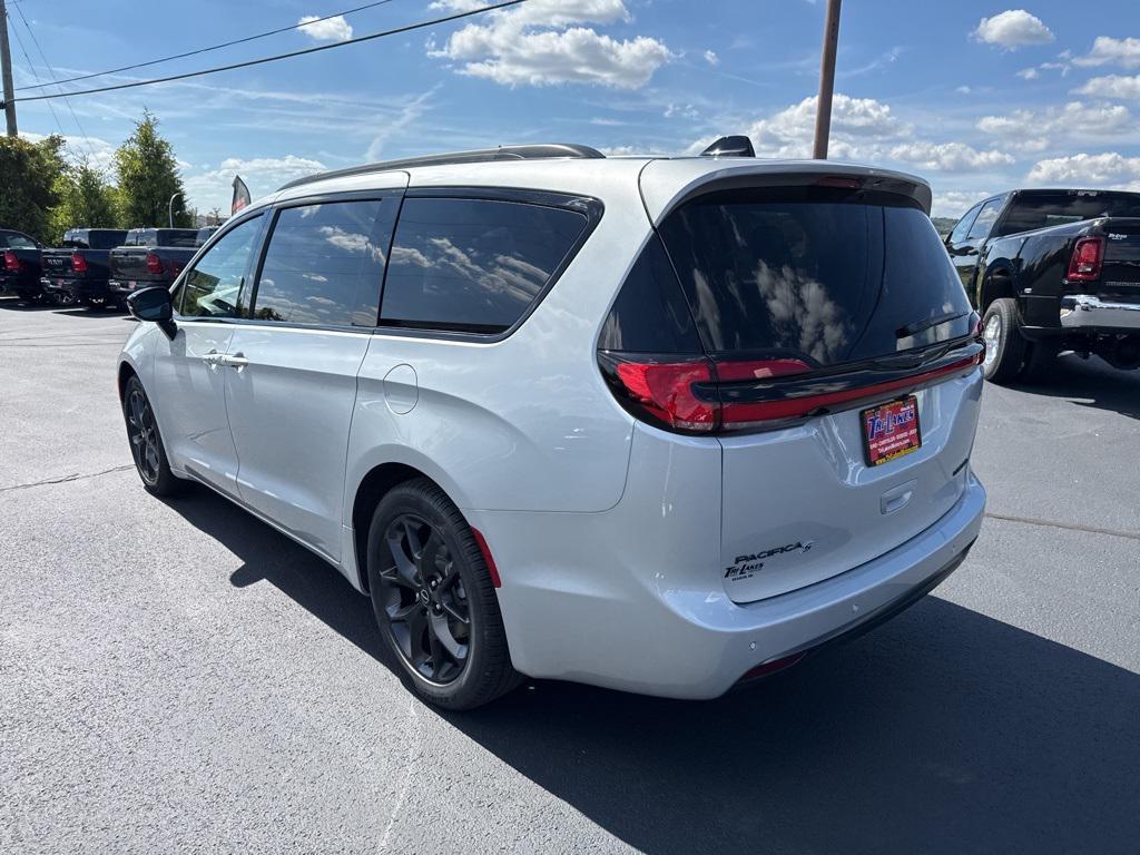 new 2026 Chrysler Pacifica car, priced at $52,230
