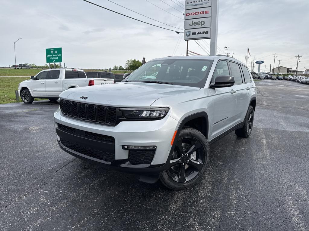 new 2025 Jeep Grand Cherokee L car, priced at $55,955