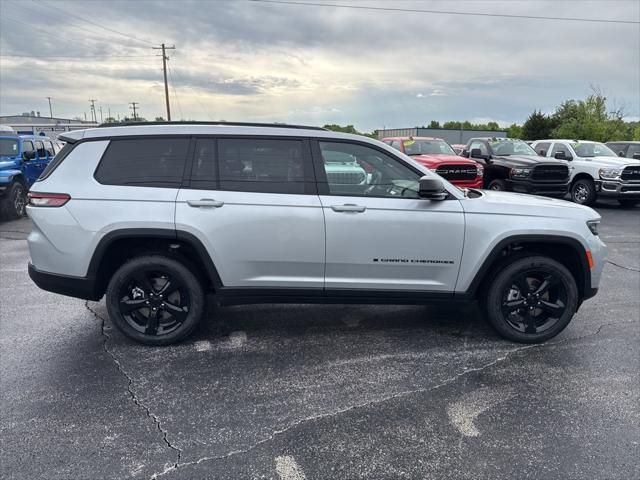 new 2025 Jeep Grand Cherokee L car, priced at $58,755