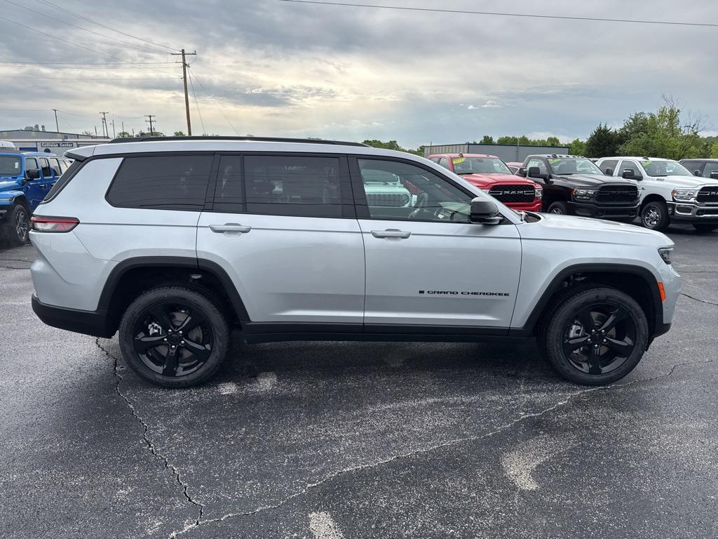 new 2025 Jeep Grand Cherokee L car, priced at $55,955
