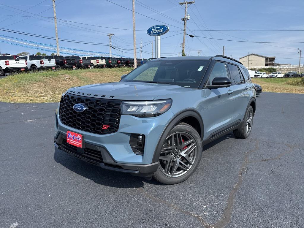 new 2025 Ford Explorer car, priced at $61,450
