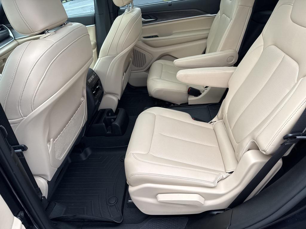 used 2024 Jeep Grand Cherokee L car, priced at $35,537