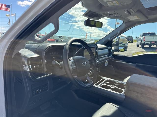 new 2025 Ford F-250 car, priced at $77,630