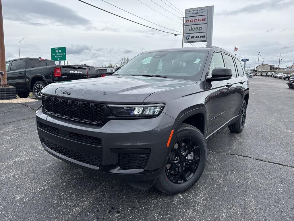 new 2025 Jeep Grand Cherokee L car, priced at $47,825