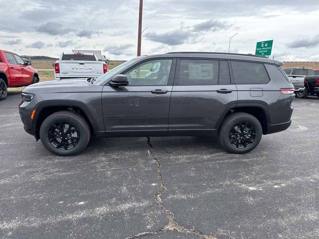 new 2025 Jeep Grand Cherokee L car, priced at $47,825