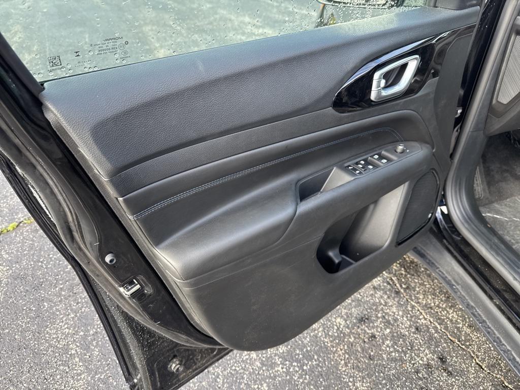 new 2025 Jeep Compass car, priced at $32,755