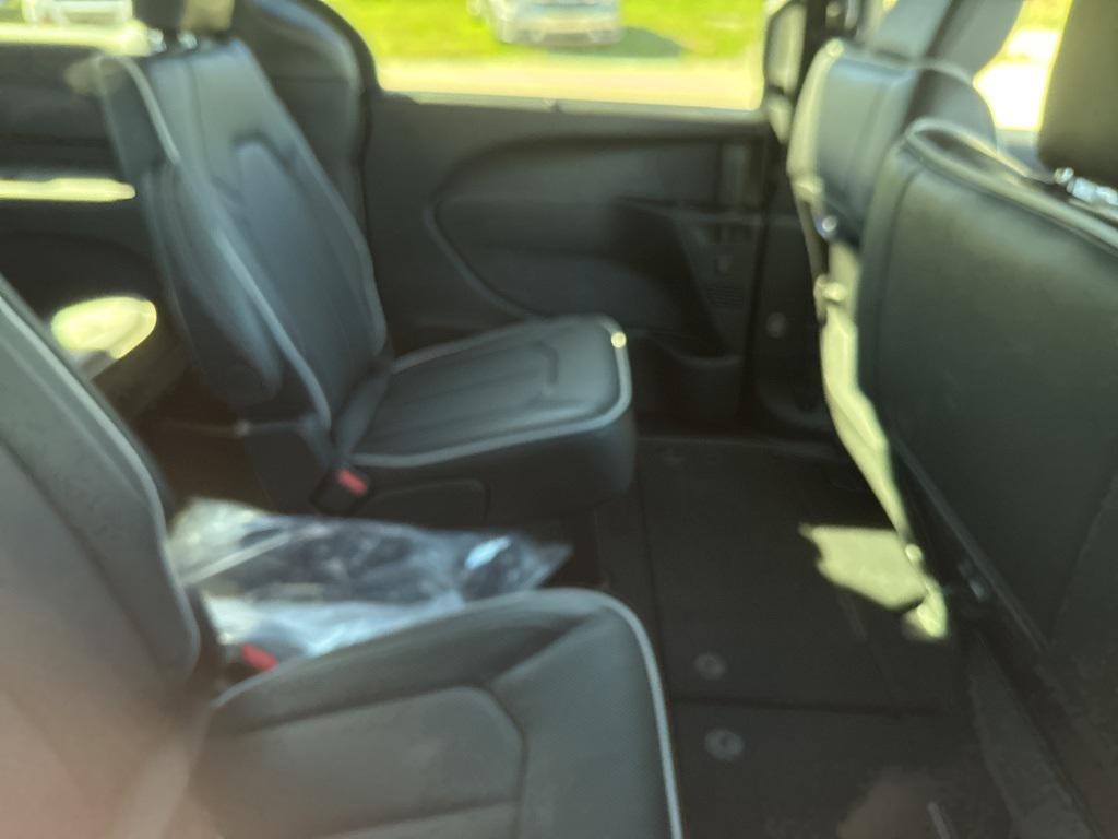 new 2026 Chrysler Pacifica car, priced at $51,039