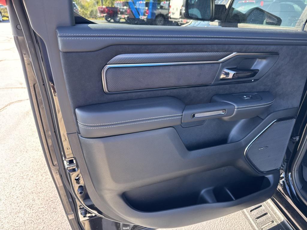 new 2025 Ram 1500 car, priced at $83,243