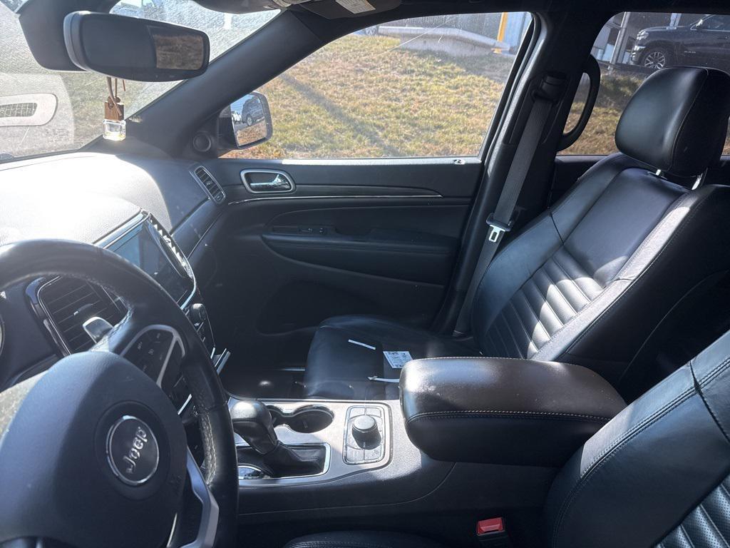 used 2021 Jeep Grand Cherokee car, priced at $27,207