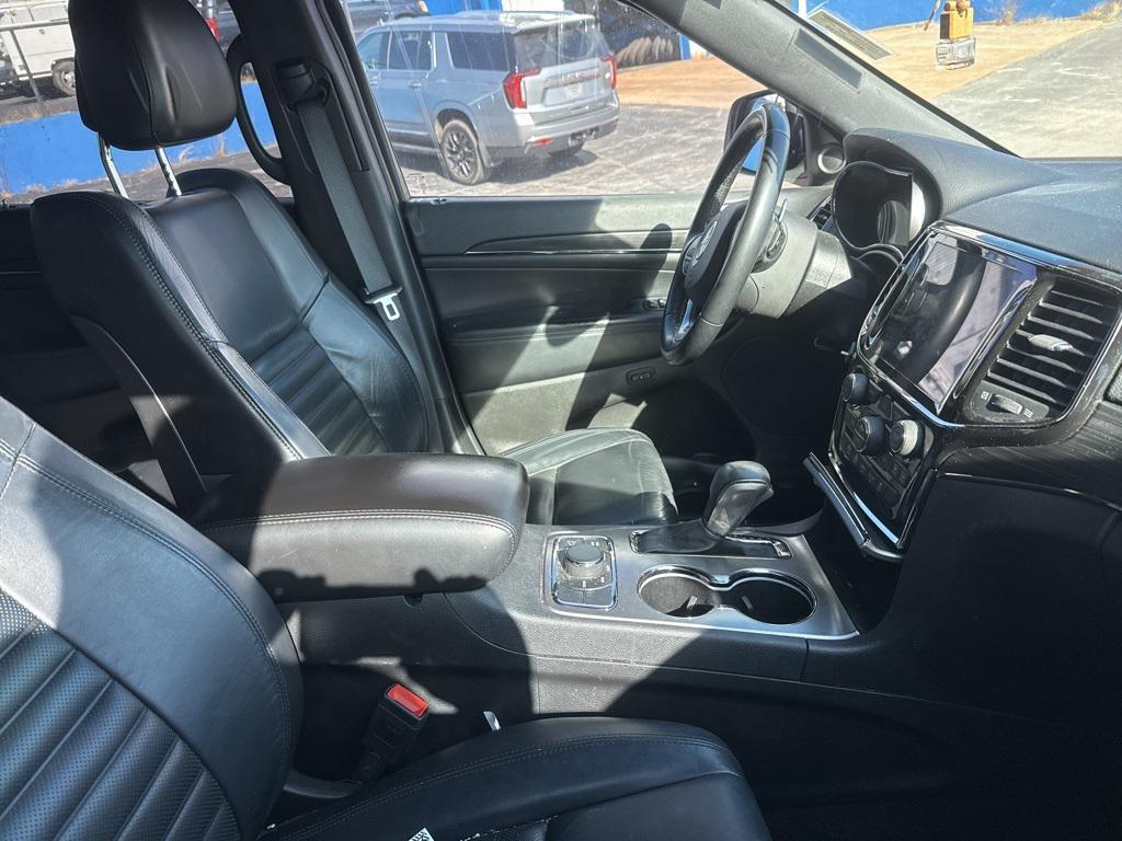 used 2021 Jeep Grand Cherokee car, priced at $27,207