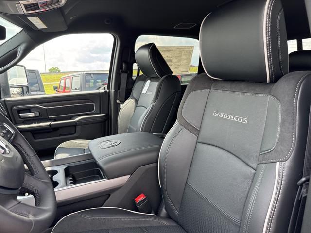 new 2025 Ram 3500 car, priced at $84,325