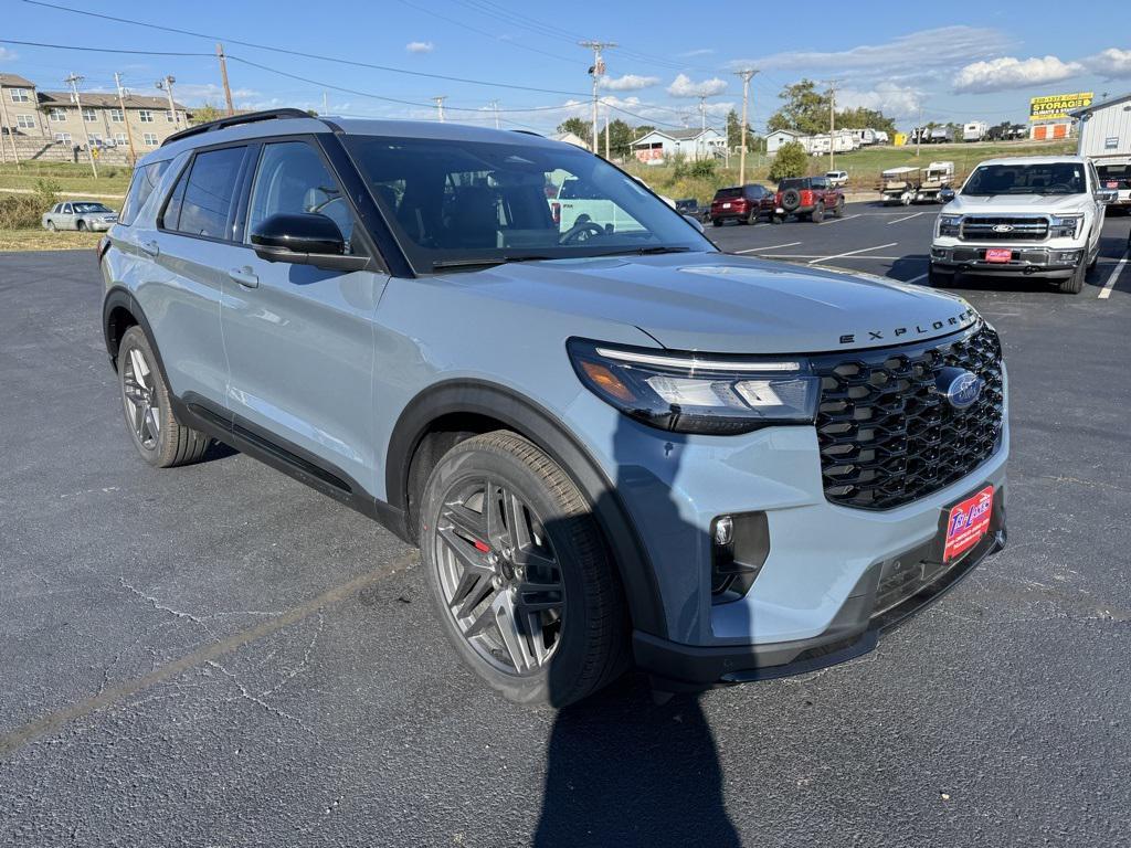 new 2025 Ford Explorer car, priced at $60,850