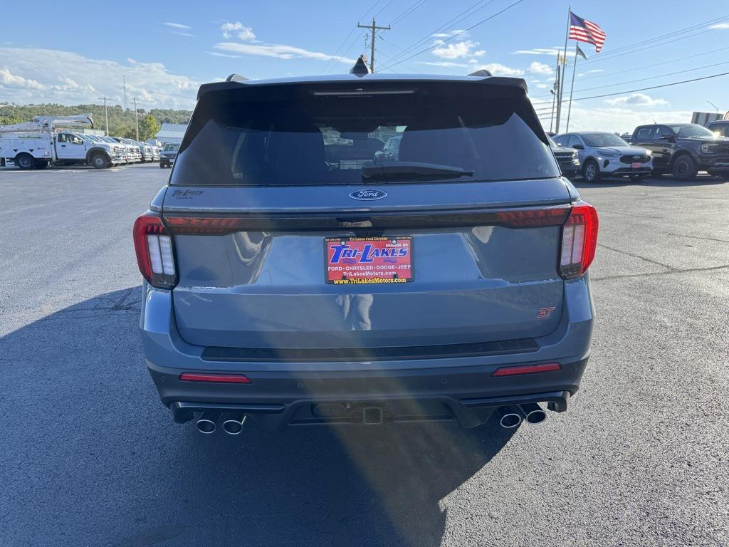 new 2025 Ford Explorer car, priced at $60,850