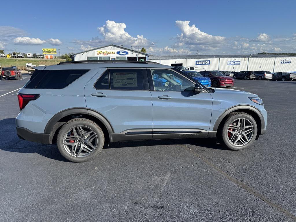 new 2025 Ford Explorer car, priced at $60,850
