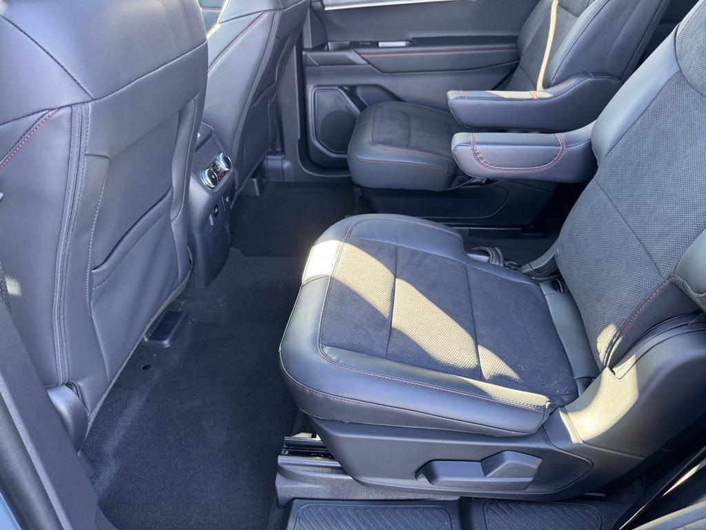 new 2025 Ford Explorer car, priced at $60,850
