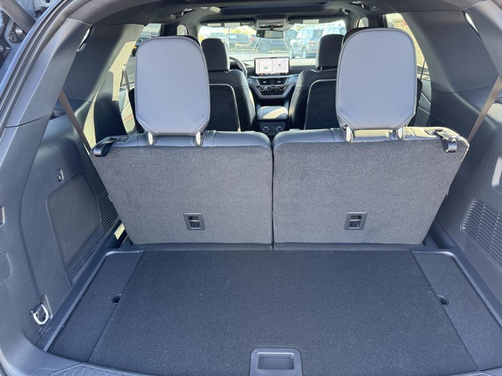 new 2025 Ford Explorer car, priced at $60,850