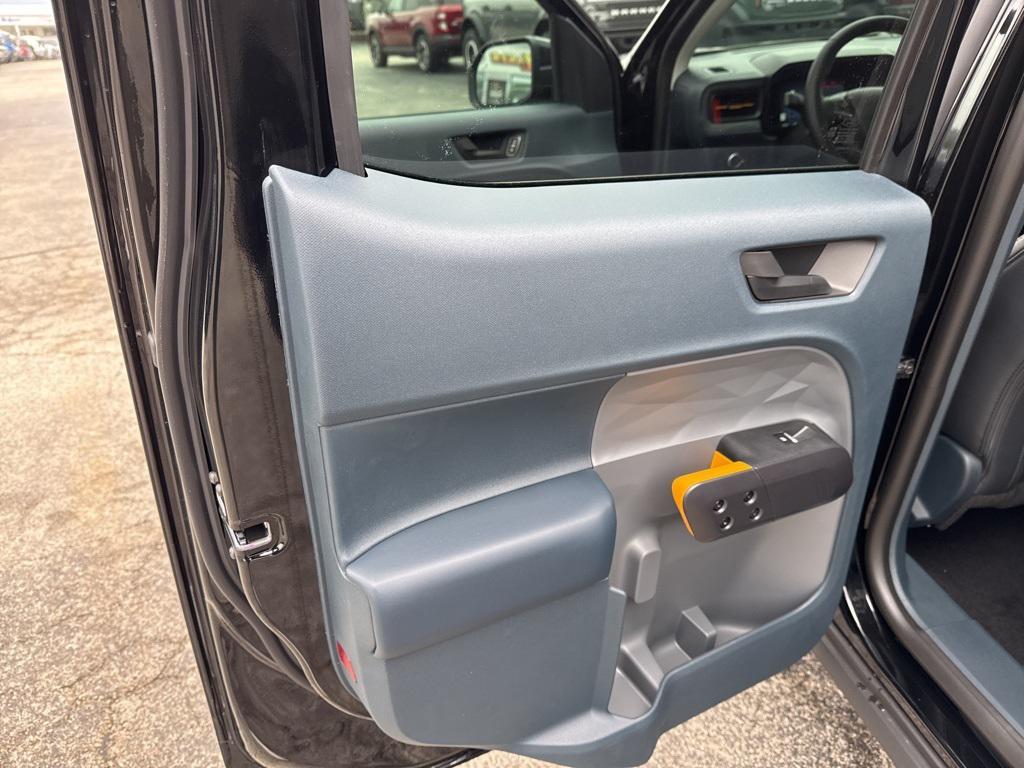 new 2025 Ford Maverick car, priced at $41,989