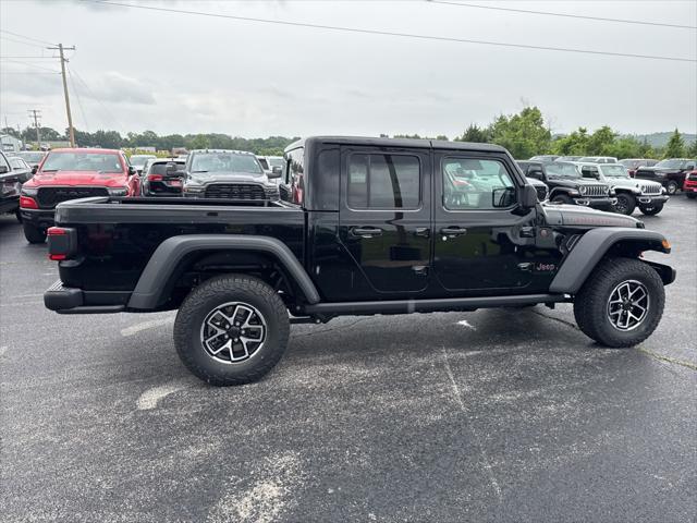 new 2025 Jeep Gladiator car, priced at $57,050
