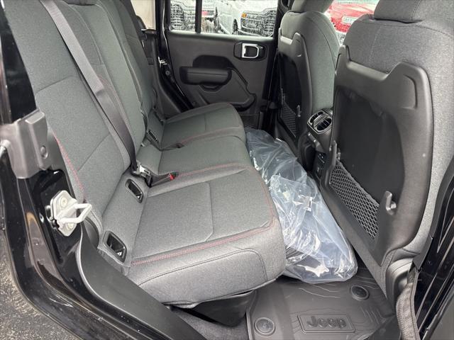 new 2025 Jeep Gladiator car, priced at $57,050