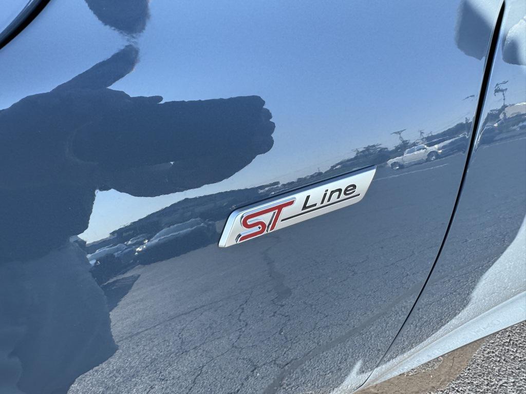 new 2026 Ford Escape car, priced at $34,266