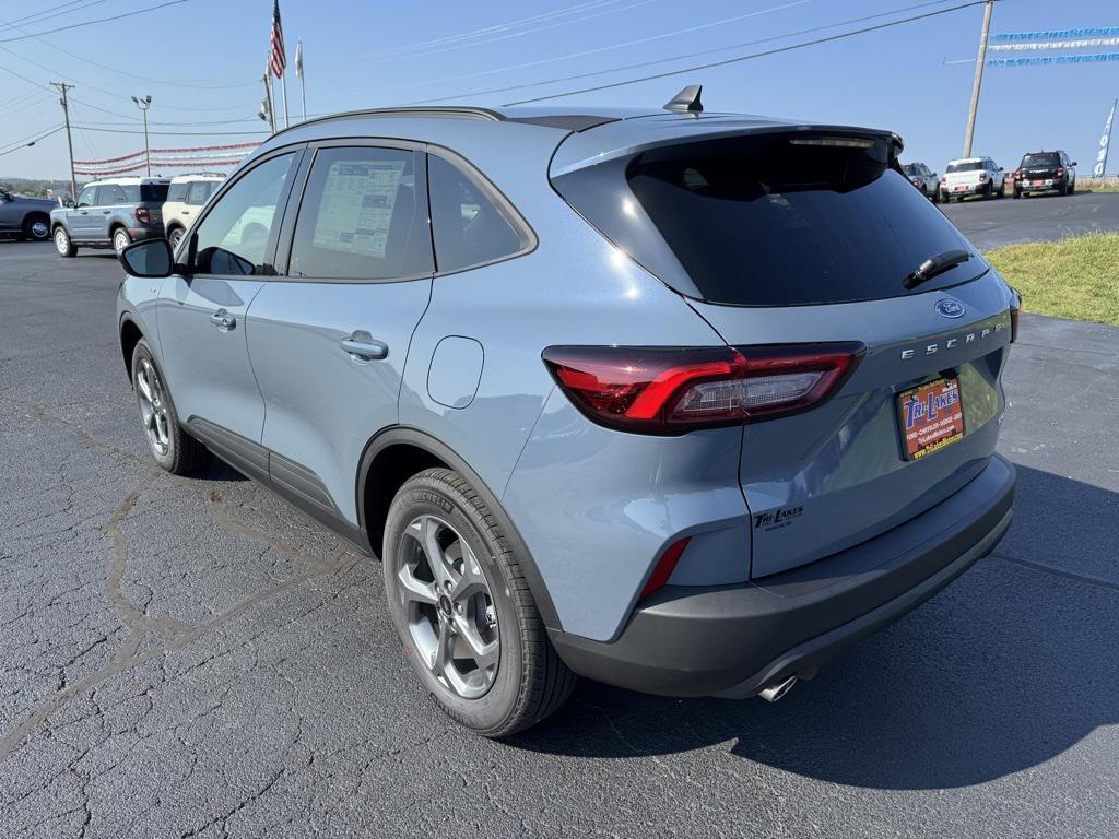 new 2026 Ford Escape car, priced at $34,266