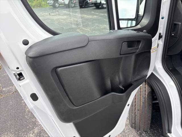 new 2025 Ram ProMaster 2500 car, priced at $55,870