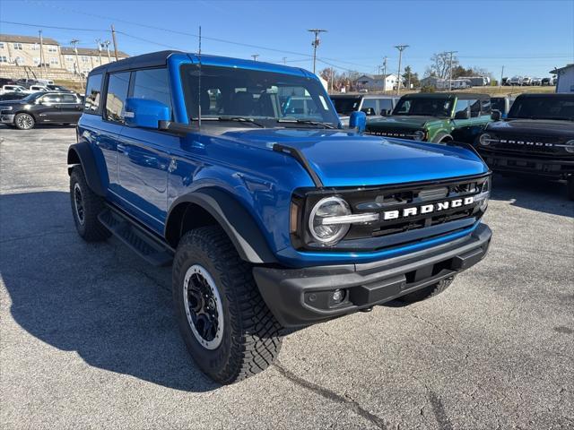 new 2024 Ford Bronco car, priced at $60,677