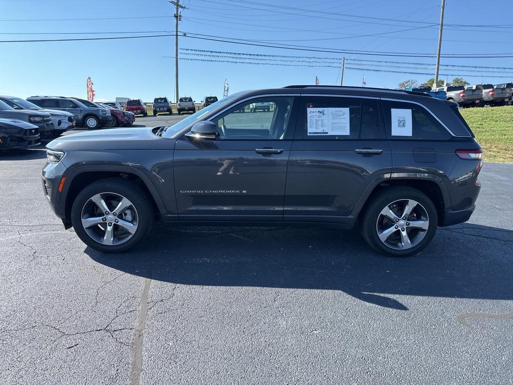 used 2022 Jeep Grand Cherokee car, priced at $32,074