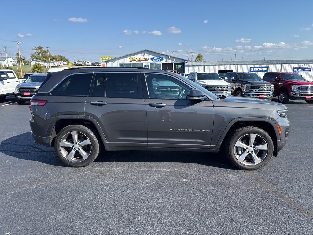 used 2022 Jeep Grand Cherokee car, priced at $32,074