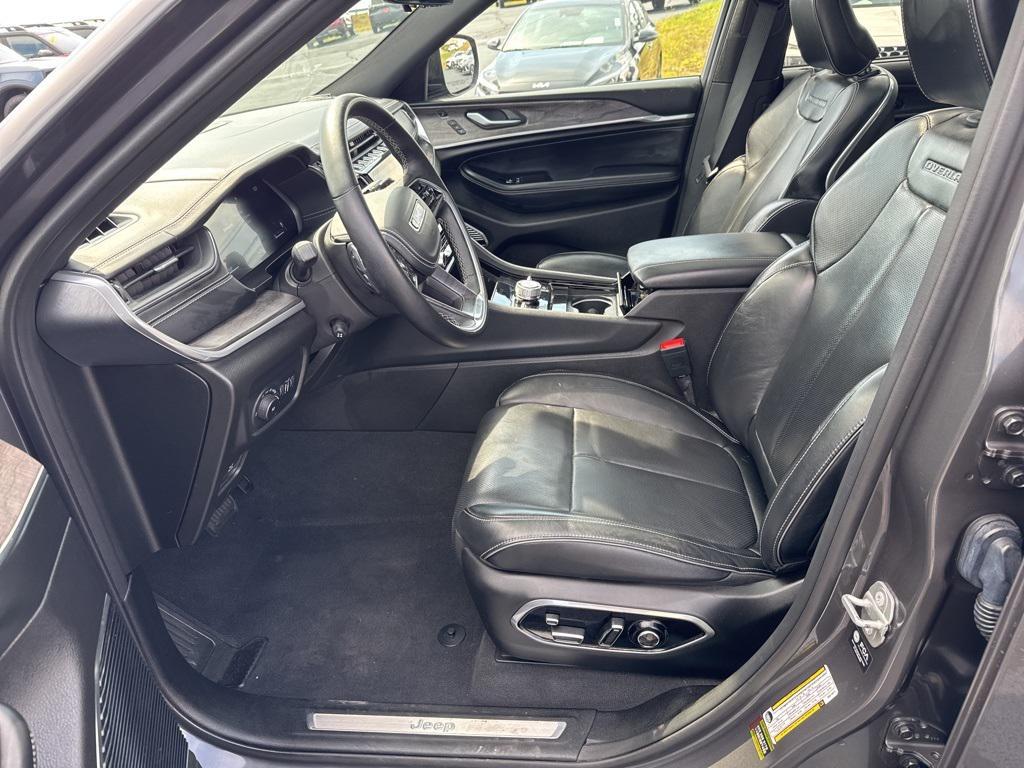 used 2022 Jeep Grand Cherokee car, priced at $36,986