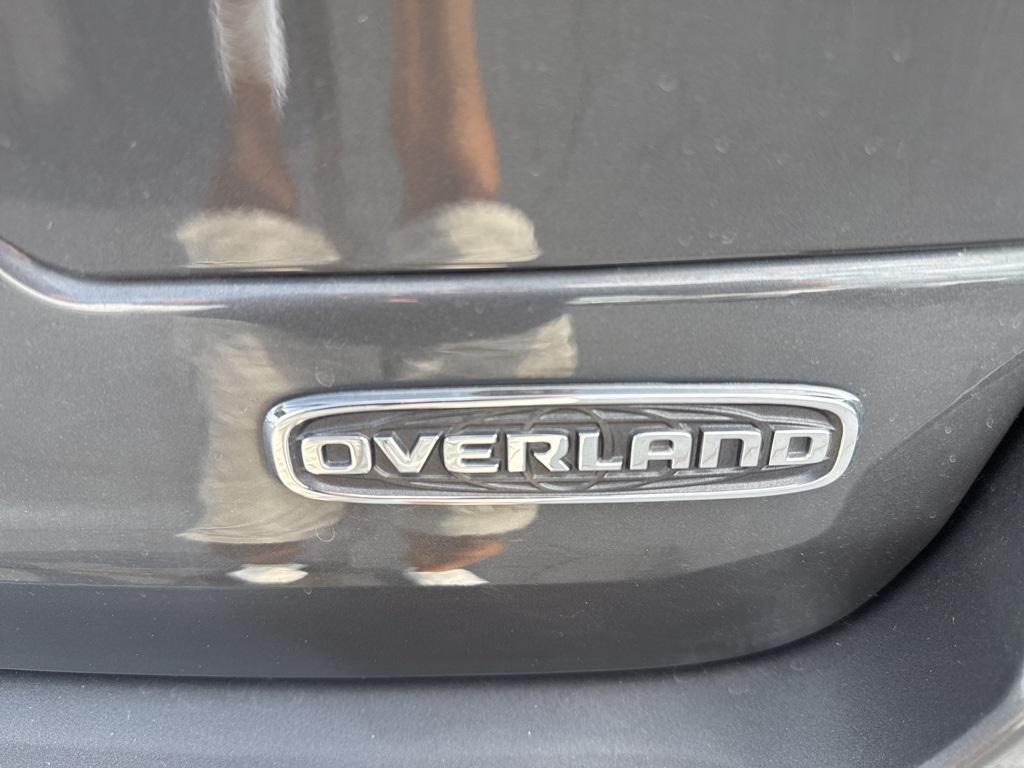 used 2022 Jeep Grand Cherokee car, priced at $36,986