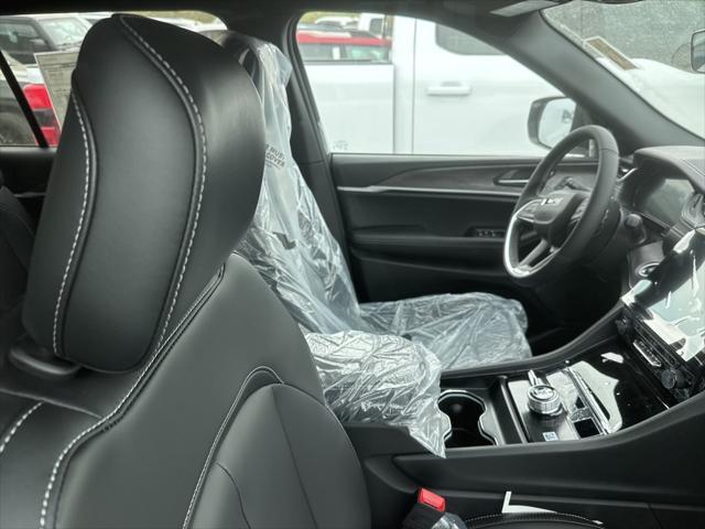 new 2025 Jeep Grand Cherokee L car, priced at $55,235