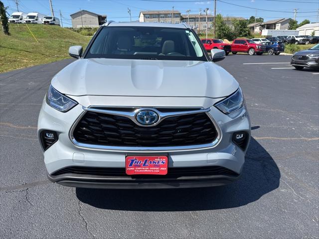 used 2022 Toyota Highlander Hybrid car, priced at $32,887