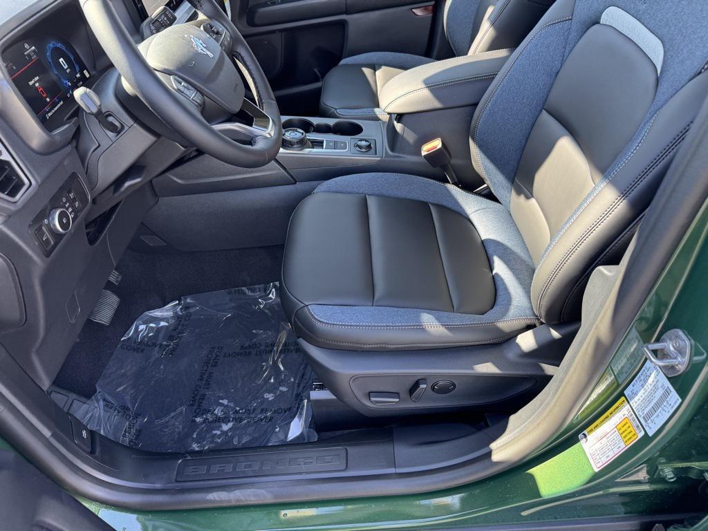 new 2025 Ford Bronco Sport car, priced at $39,579