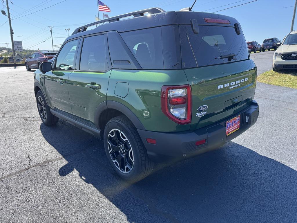 new 2025 Ford Bronco Sport car, priced at $39,579