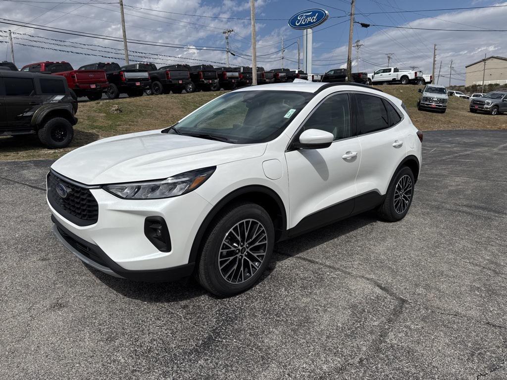 new 2025 Ford Escape PHEV car, priced at $38,955