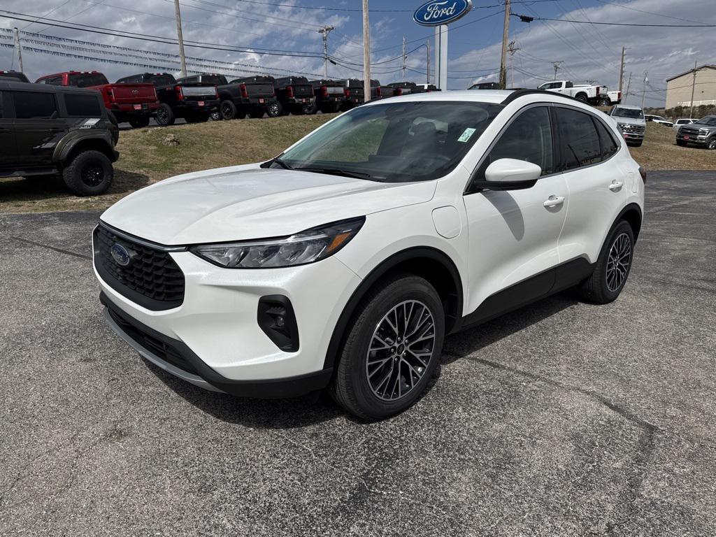 new 2025 Ford Escape PHEV car, priced at $38,955