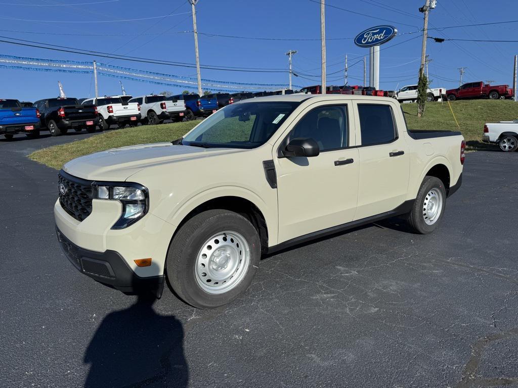 new 2025 Ford Maverick car, priced at $31,365