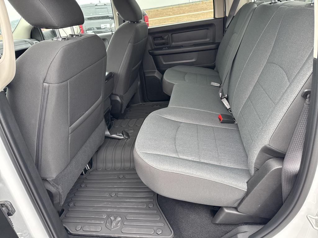 new 2024 Ram 1500 car, priced at $40,565