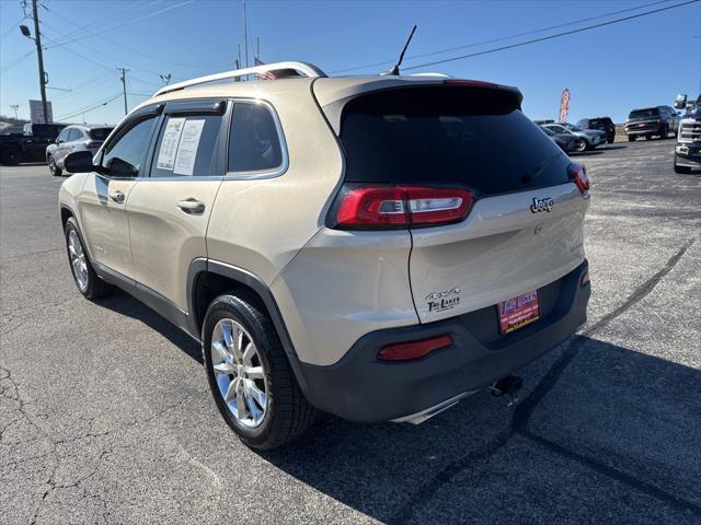 used 2015 Jeep Cherokee car, priced at $16,996