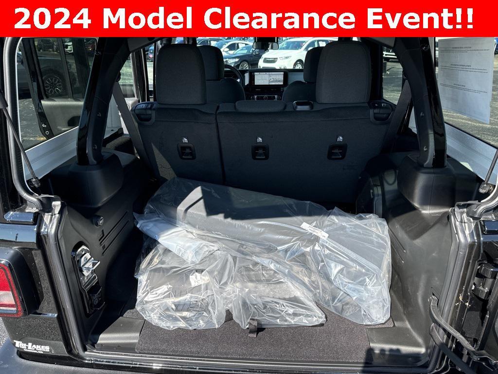 new 2024 Jeep Wrangler car, priced at $45,555