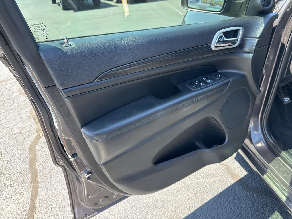used 2019 Jeep Grand Cherokee car, priced at $19,035