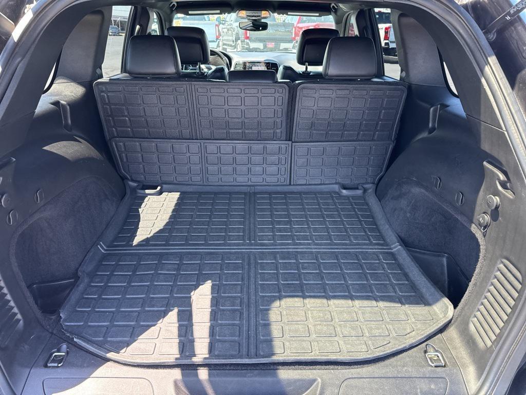 used 2019 Jeep Grand Cherokee car, priced at $19,035