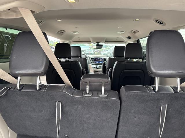 used 2022 Chrysler Pacifica car, priced at $23,416