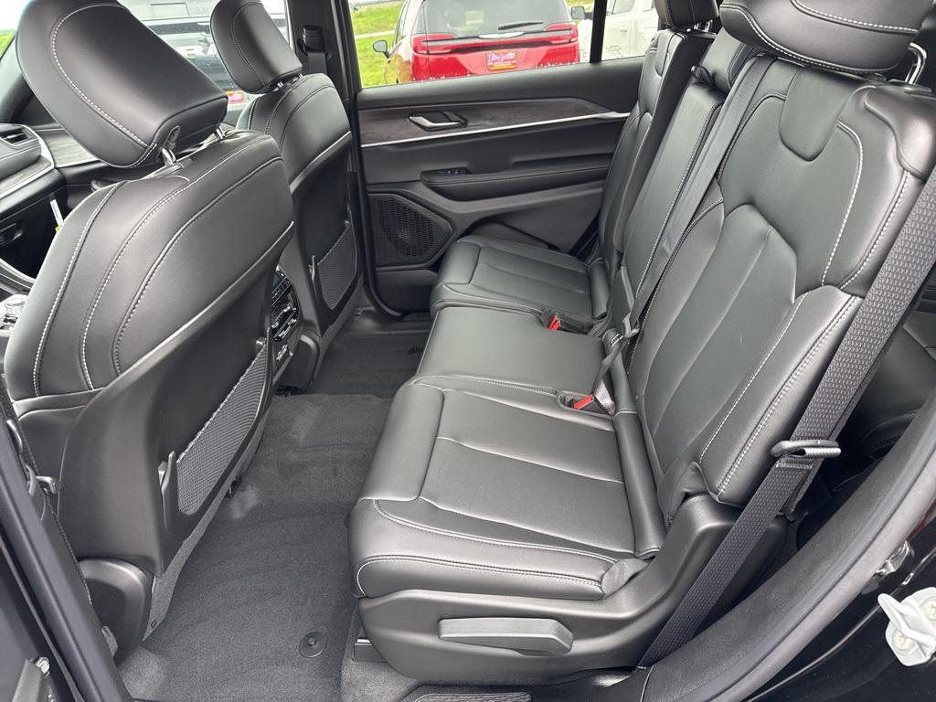 new 2025 Jeep Grand Cherokee L car, priced at $52,065